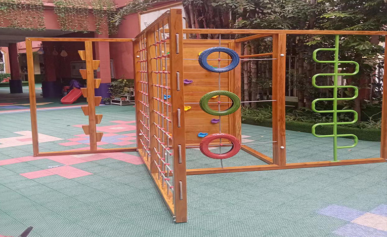 佛山幼兒園戶外兒童攀爬網(wǎng)游樂場拓展器材設(shè)施｜順德大良長江幼兒園案例